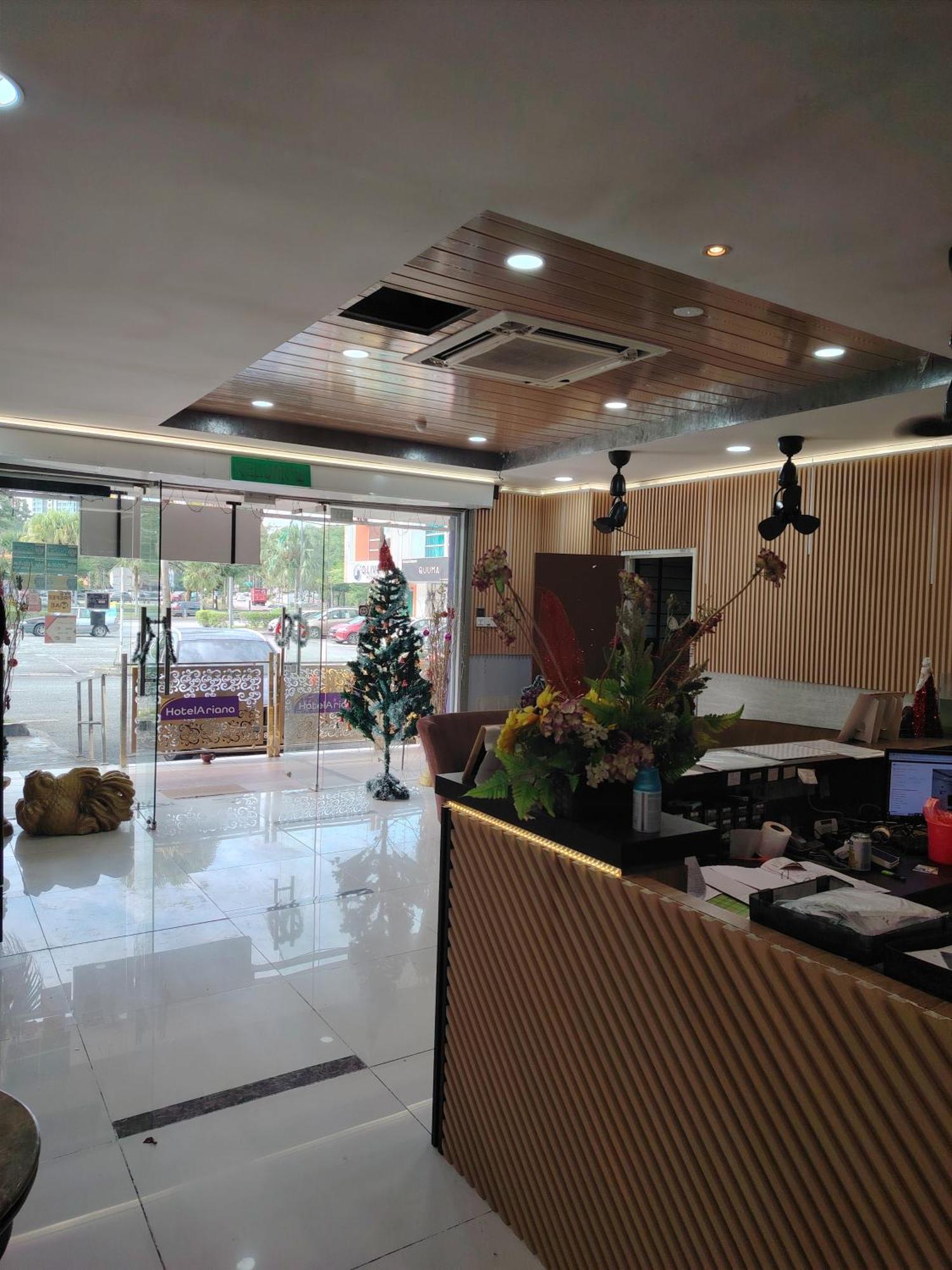 Golden Leaf Boutique Hotel Nusa Idaman Formerly Known As Ariana Hotel جوهر بهرو المظهر الخارجي الصورة