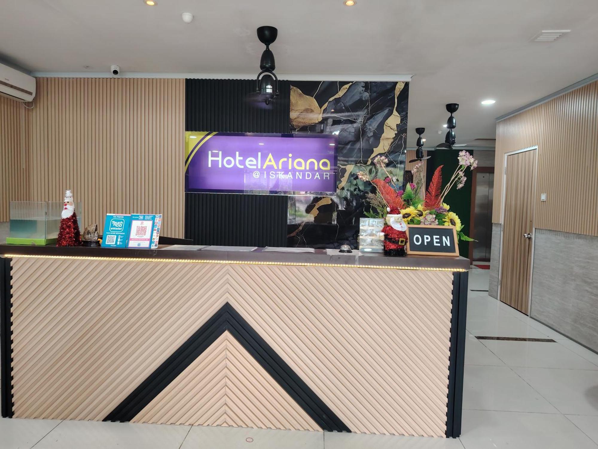Golden Leaf Boutique Hotel Nusa Idaman Formerly Known As Ariana Hotel جوهر بهرو المظهر الخارجي الصورة