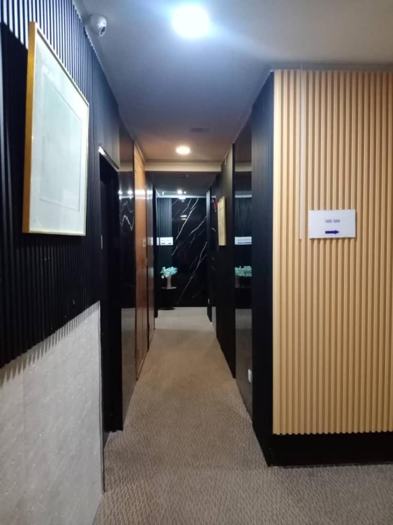 Golden Leaf Boutique Hotel Nusa Idaman Formerly Known As Ariana Hotel جوهر بهرو المظهر الخارجي الصورة